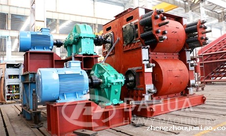 Usage Attention of Roller Crusher